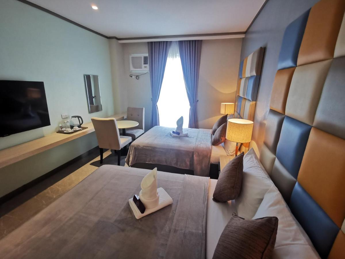Yes Hotel Pandi Bulacan Luaran gambar